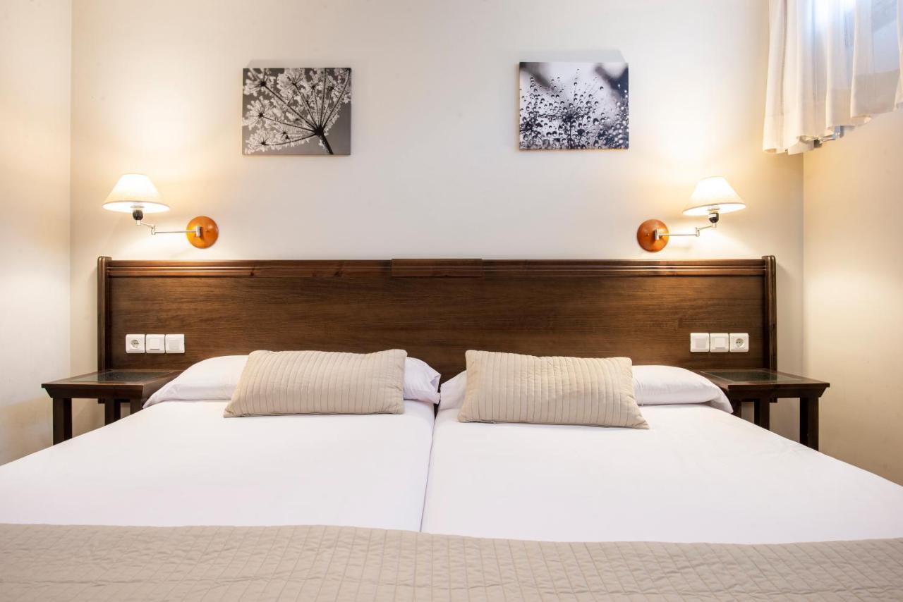 Apartamentos Aldea Del Puente Onís Zewnętrze zdjęcie