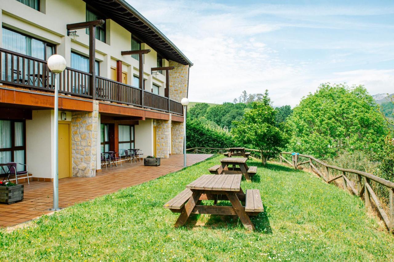 Apartamentos Aldea Del Puente Onís Zewnętrze zdjęcie