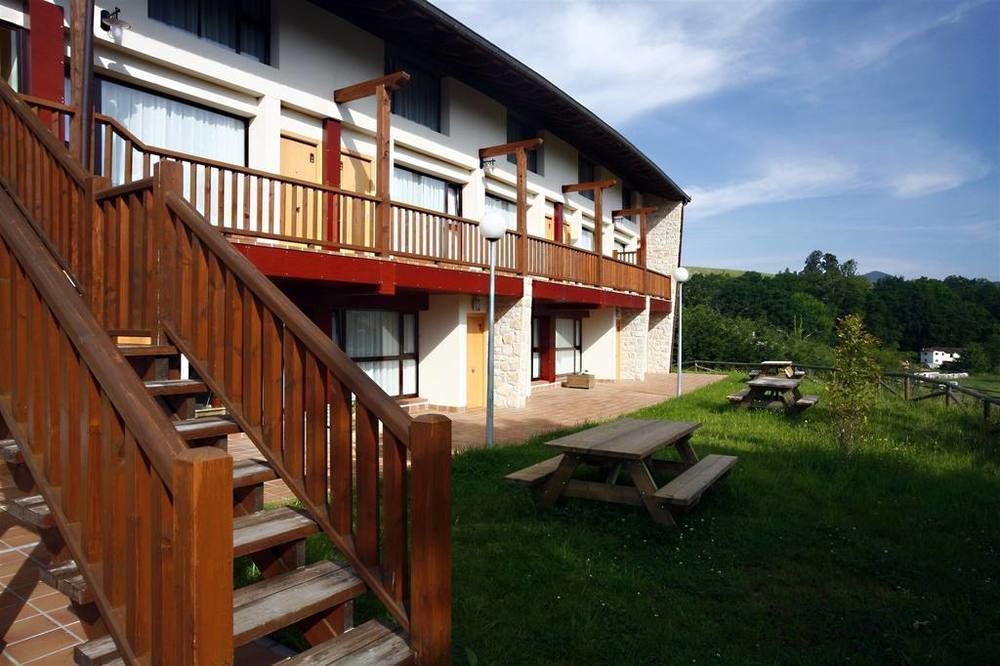 Apartamentos Aldea Del Puente Onís Zewnętrze zdjęcie